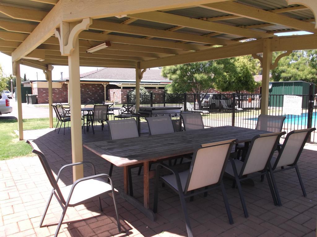 וואגה וואגה Quality Inn Carriage House מראה חיצוני תמונה