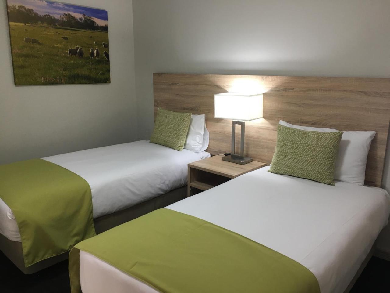 וואגה וואגה Quality Inn Carriage House מראה חיצוני תמונה
