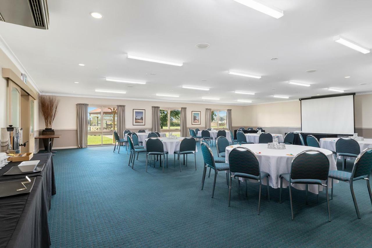 וואגה וואגה Quality Inn Carriage House מראה חיצוני תמונה